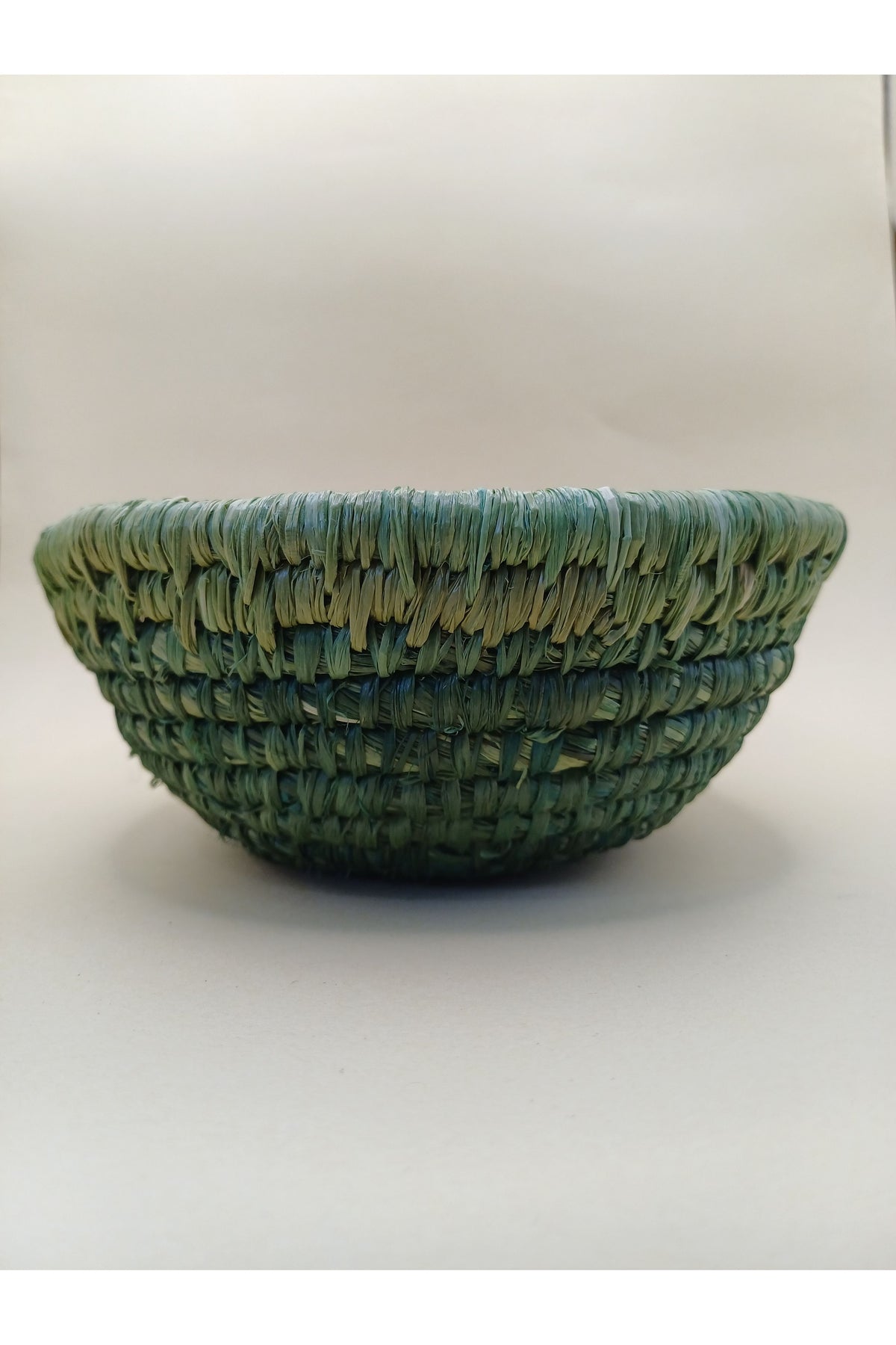 Fine Raffia Weaving Fibre - Avocado